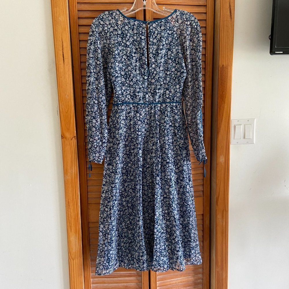 NEW Ali & Jay Blue Floral Field Flowers Midi Dress - Picture 10 of 13